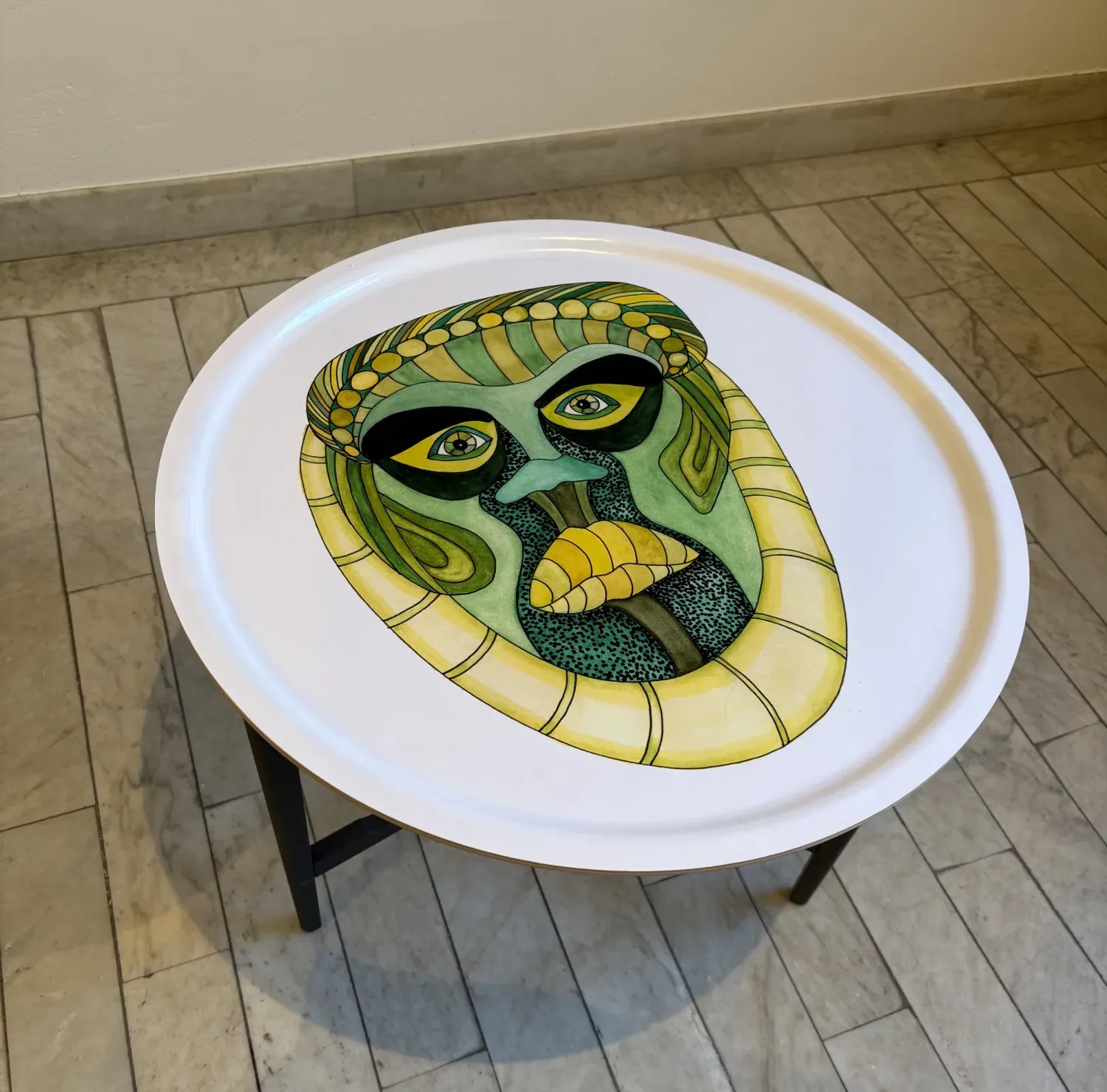 Bricka B129 Grön mask
